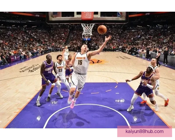 哈登23分17篮板17助攻追平队史52年纪录 约基奇创NBA首例纪录